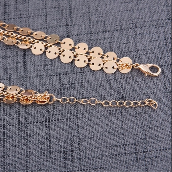 ✨Gold Layered Choker Necklace NWOT✨ - Picture 4 of 6